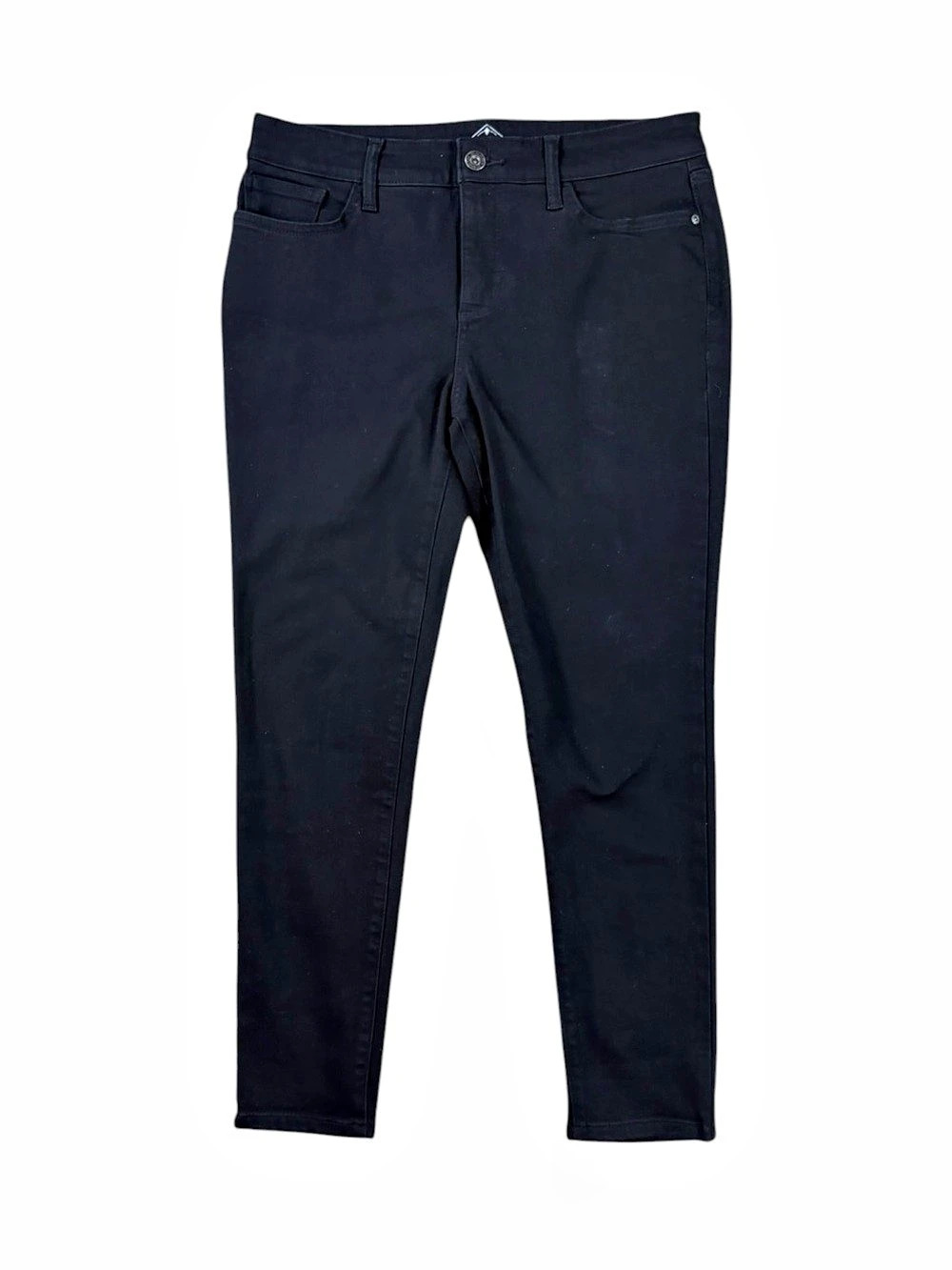 Woman’s St. John’s Bay black skinny leg jeans size 10P